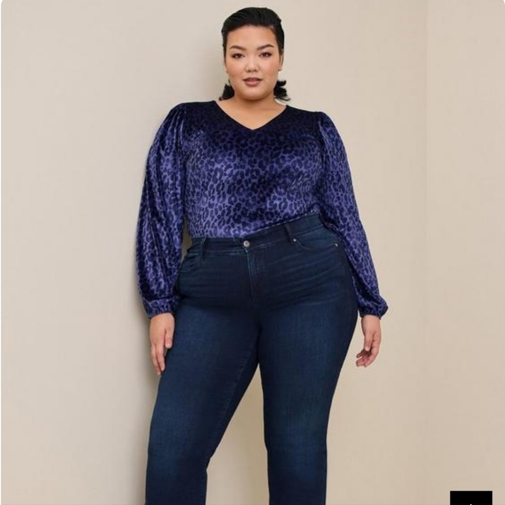Torrid size 0 which is similar to a Large, size 12